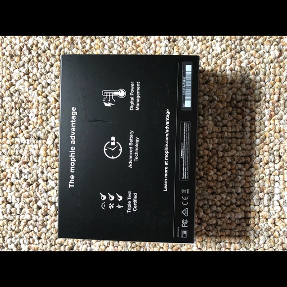 SOLD Supreme Mophie Encore Plus 10K charger - Picture 3 of 8